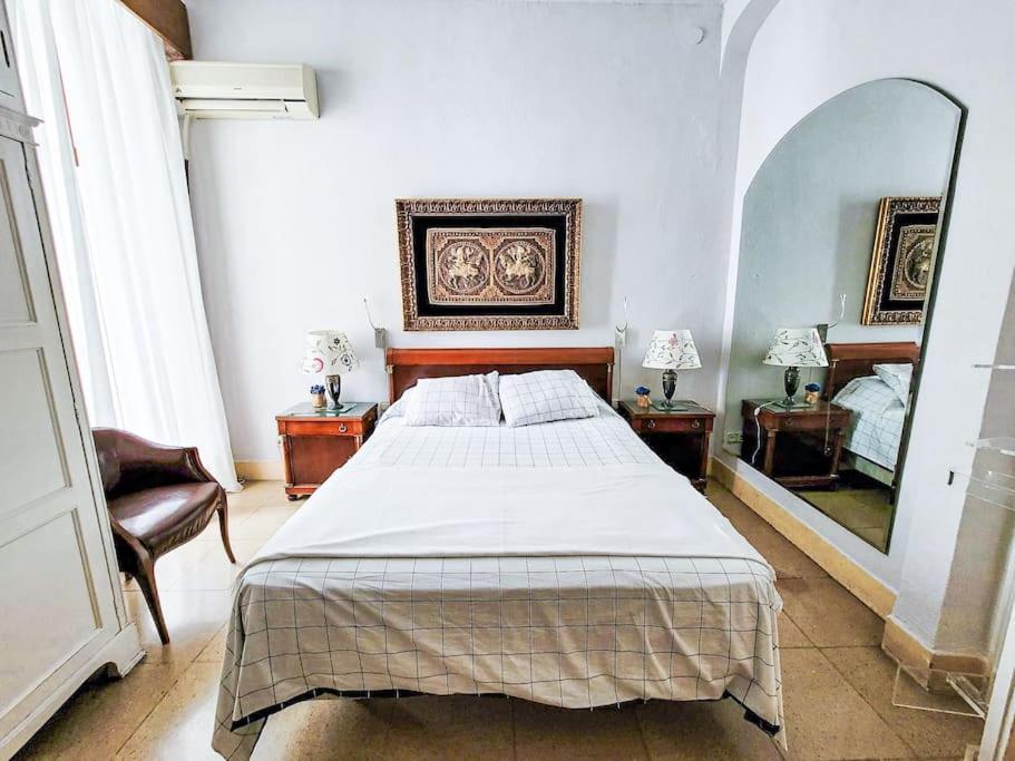Piso Senorial En Casco Historico De Cartagena Apartamento Exterior foto